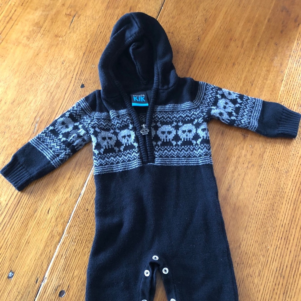 Koala Kik, Skull onesie size 3 months